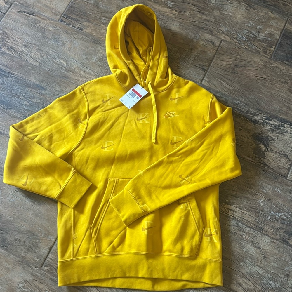 Nike men’s hoodie. Good. NWT